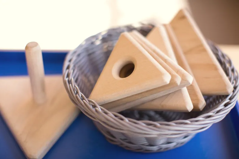 Constructive triangles